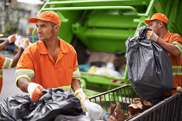 Best Attic Cleanout Services  in Ashtabula, OH
